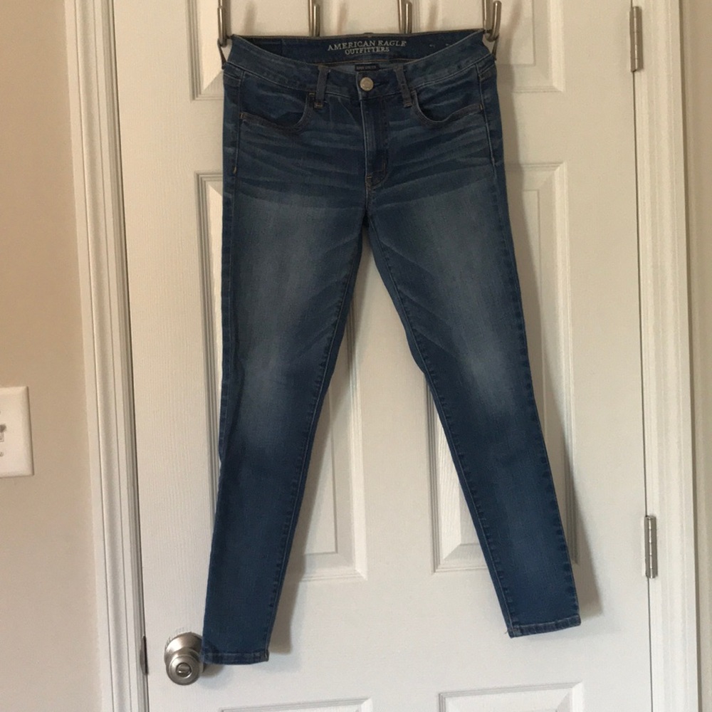 American Eagle Medium Wash Jegging